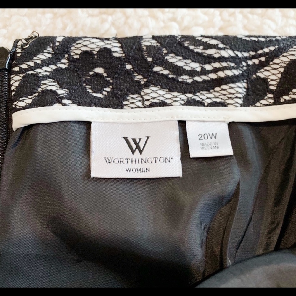 🌵 Worthington Skirt 🌵 - Picture 4 of 7